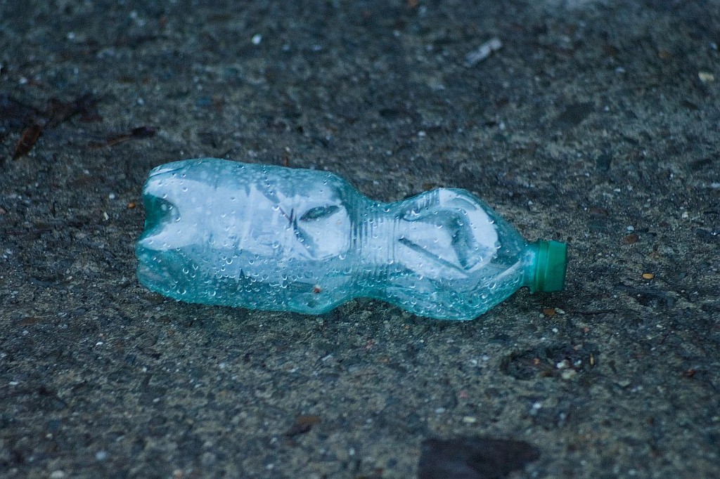 plastikowa butelka jednorazowego użytku